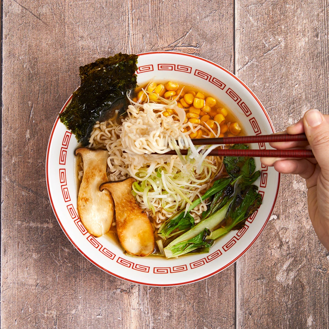 Clearspring Seaveg Crispies Chilli Multipack 5x4g 7 Clearspring Seaveg Crispies Chilli Multipack 5x4g - Image 5