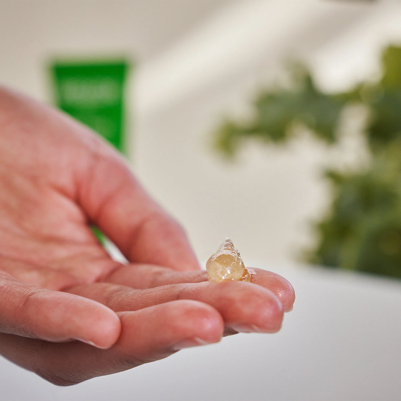 Weleda Skin Food Nourishing Cleansing Balm 75ml 4 Weleda Skin Food Nourishing Cleansing Balm 75ml - Image 2