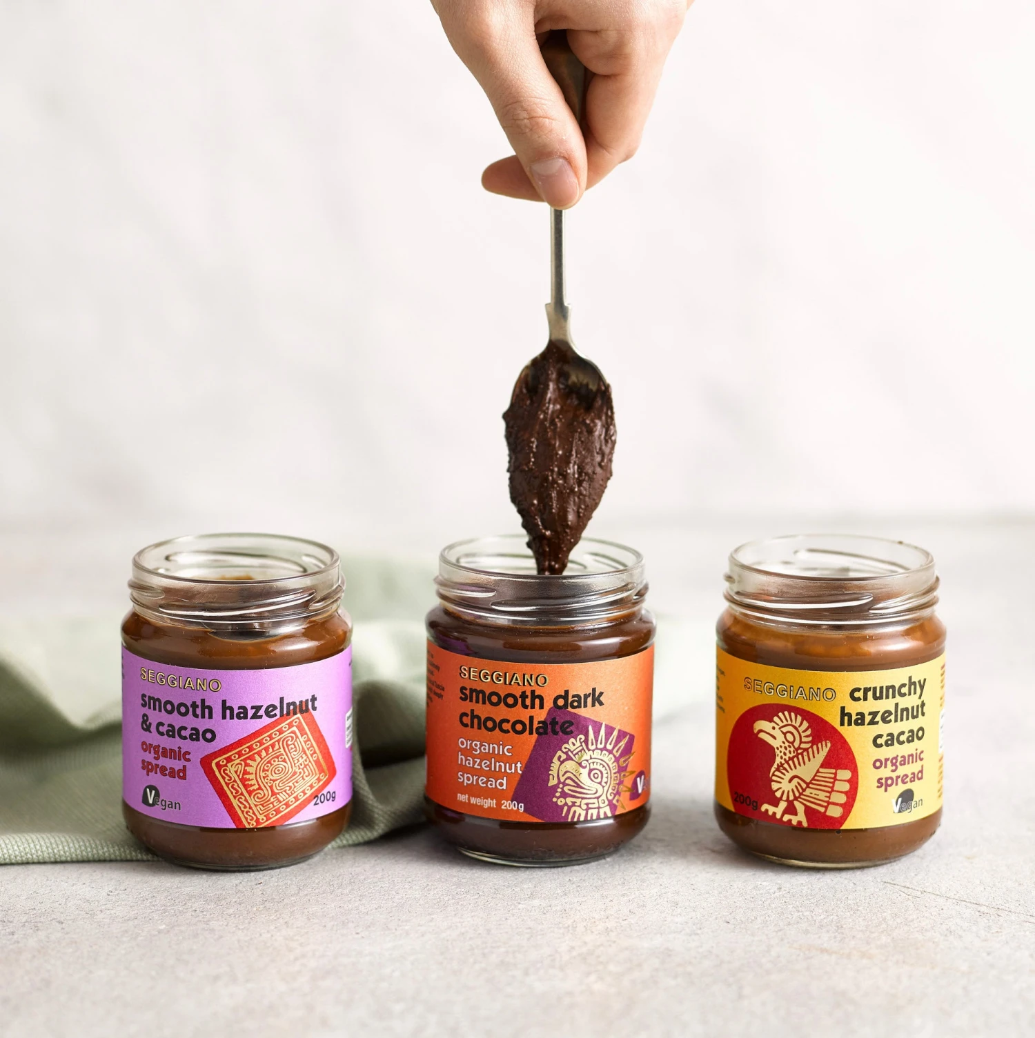 Seggiano Smooth Dark Chocolate Hazelnut Spread 200g 6 Seggiano Smooth Dark Chocolate Hazelnut Spread 200g - Image 4